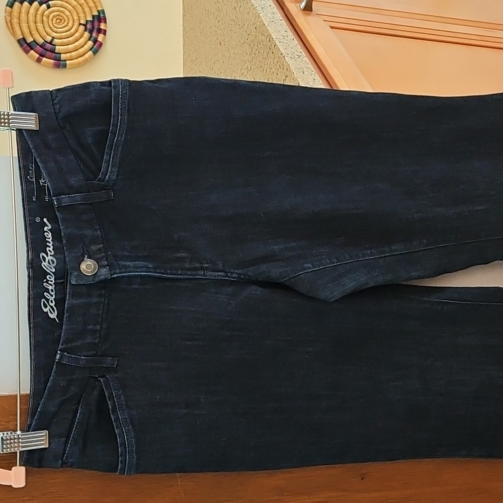 NWOT Eddie Bauer Curvy Trouser Jeans
